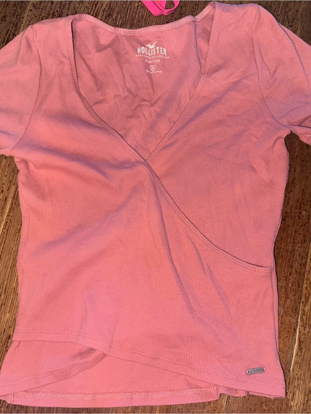 Hollister Coral Pink Wrap-Style Ribbed Short Sleeve Top